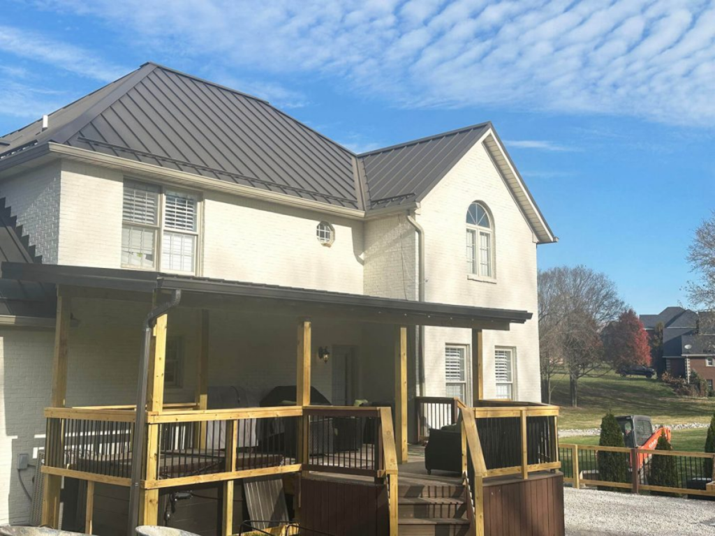 deck builders Louisville KY