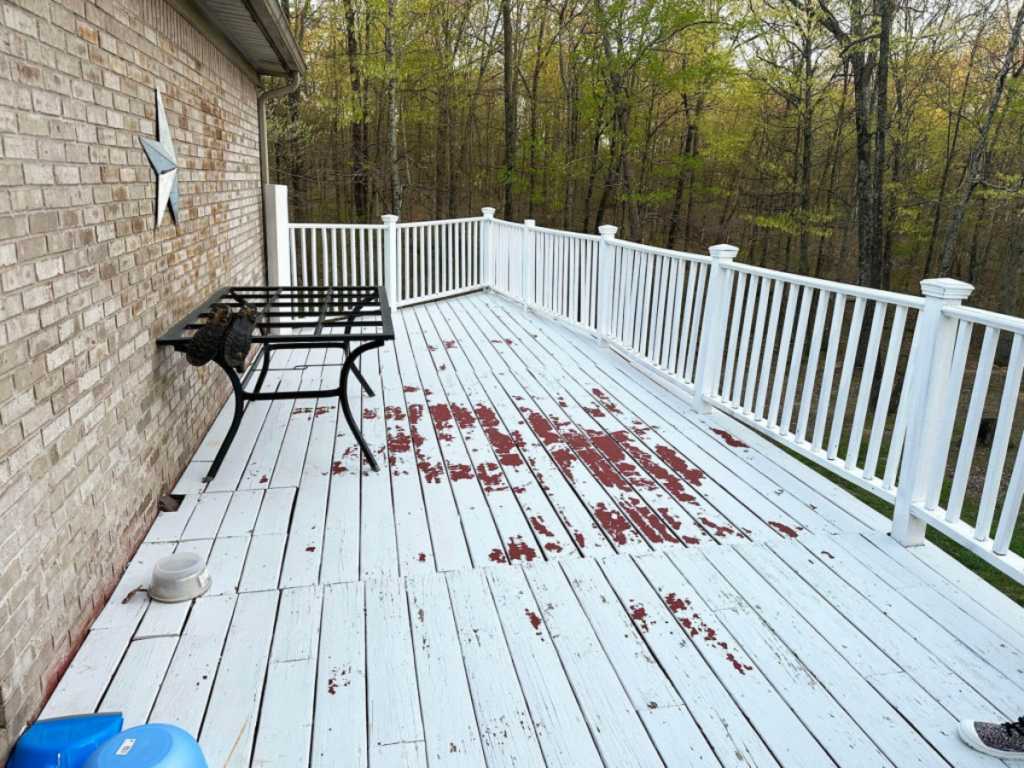 deck contractor in Louisville, KY